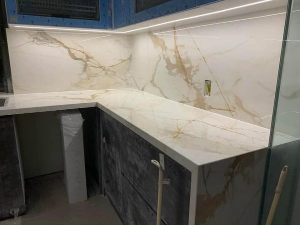 mẫu đá hoa cương phòng bếp đẹp tại tphcm