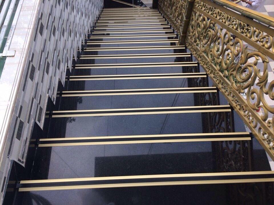 đá hoa cương cao cấp