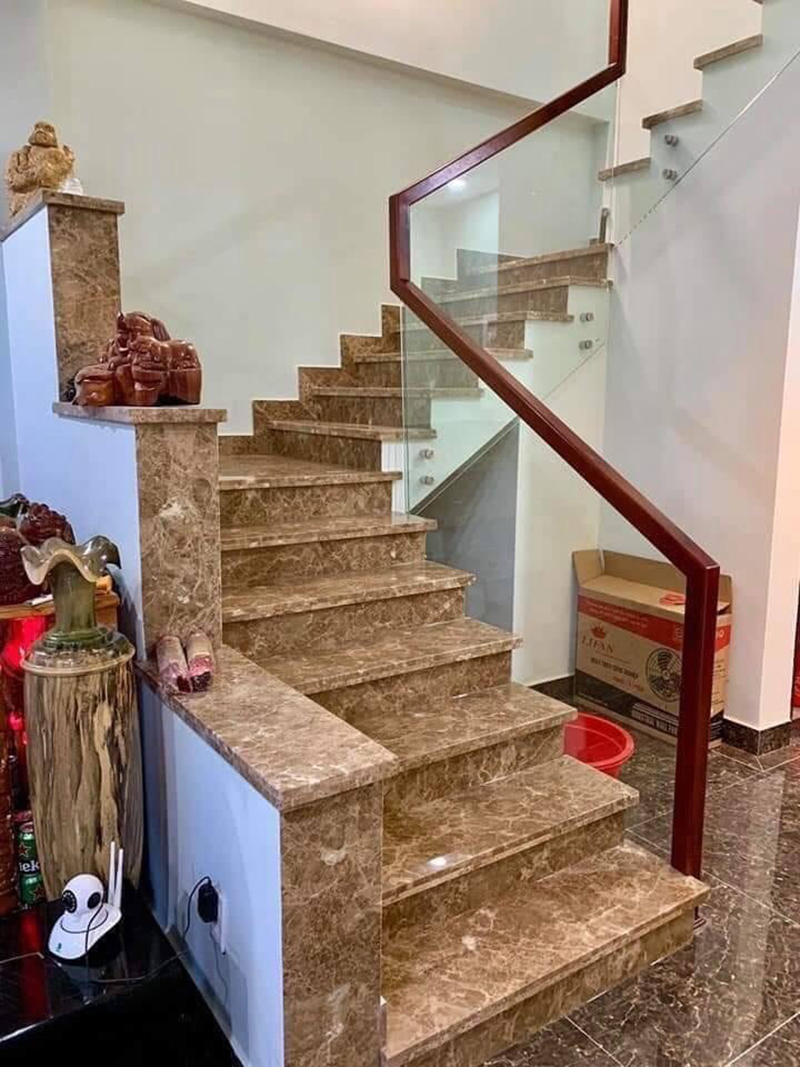 Đá hoa cương nâu tây ban nha