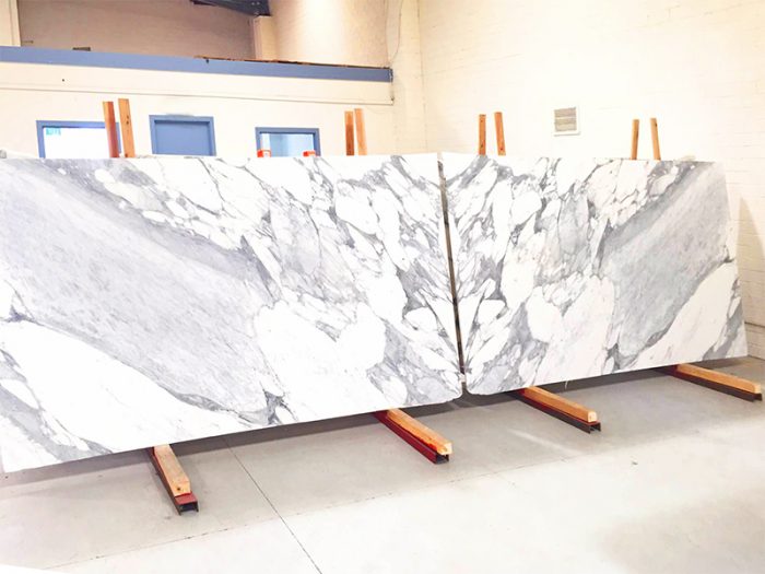 Đá marble trắng Calacatta