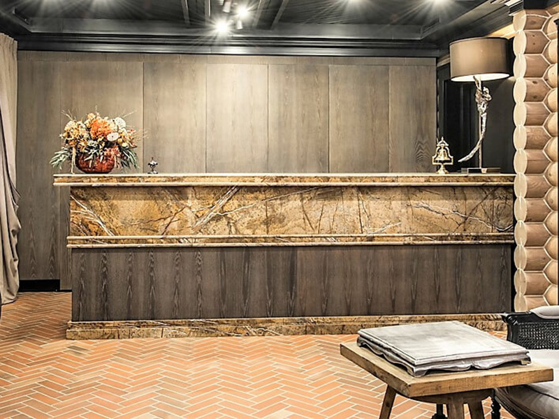 Bàn lễ tân đá marble rainforest golden