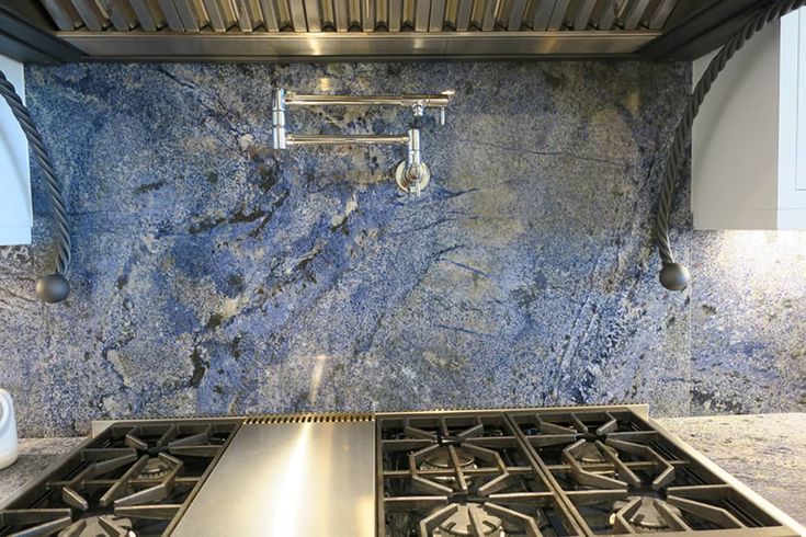Đá Xanh Bahia Ốp Bàn Bếp, Quầy Bar, Lát Nền, Lavabo & Tranh Đá Cao Cấp