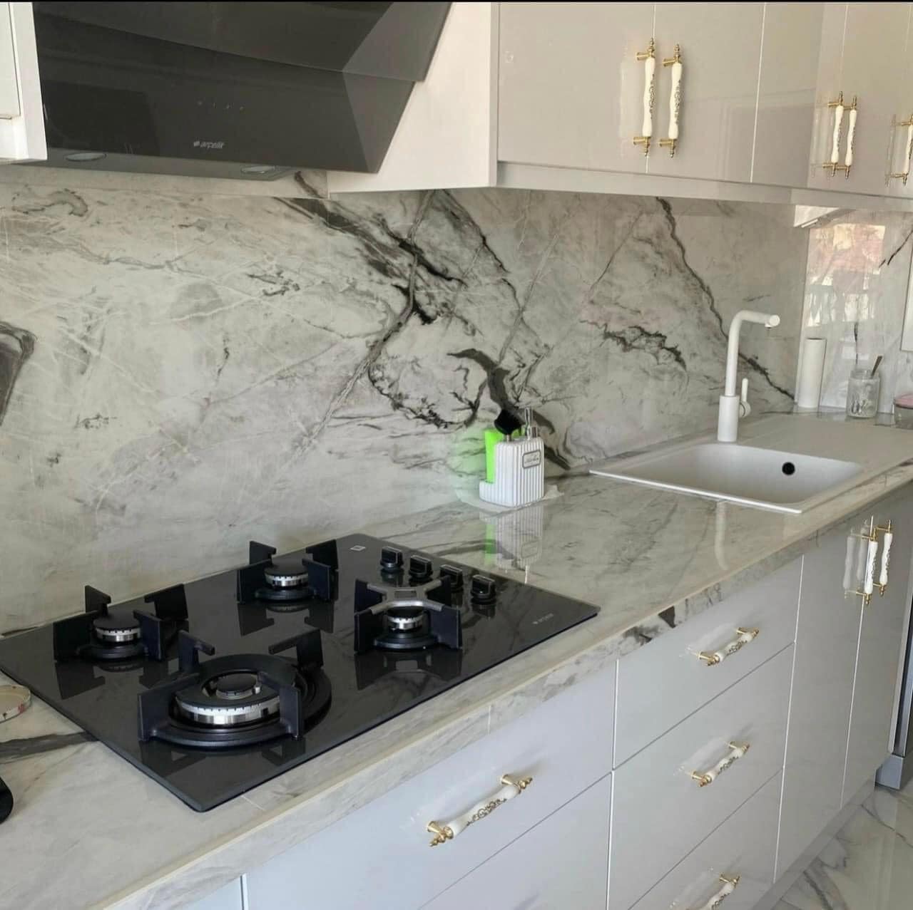 Giá Đá Lamar Modern Statuario Ốp Bàn Bếp, Quầy Bar, Mặt Tủ Gỗ