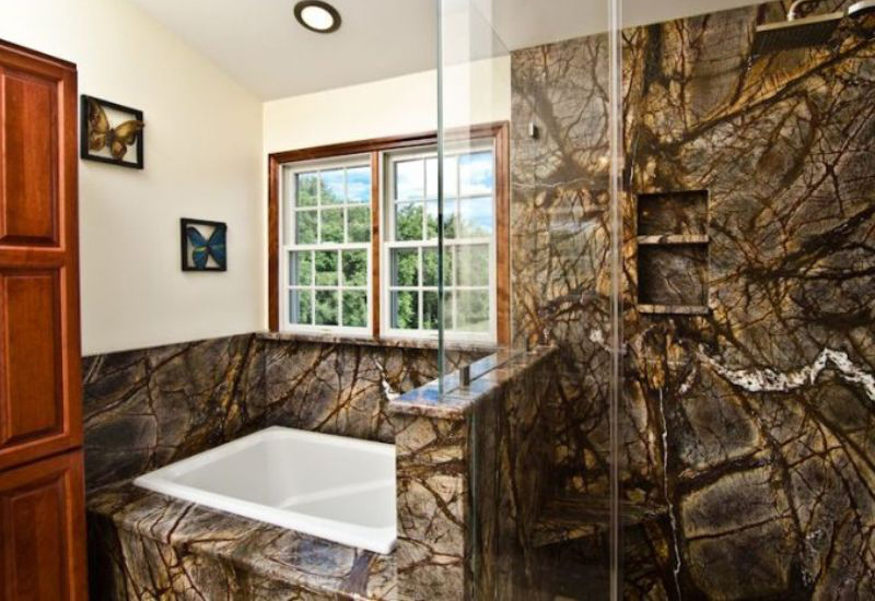 Đá marble rainforest brown nhà tắm