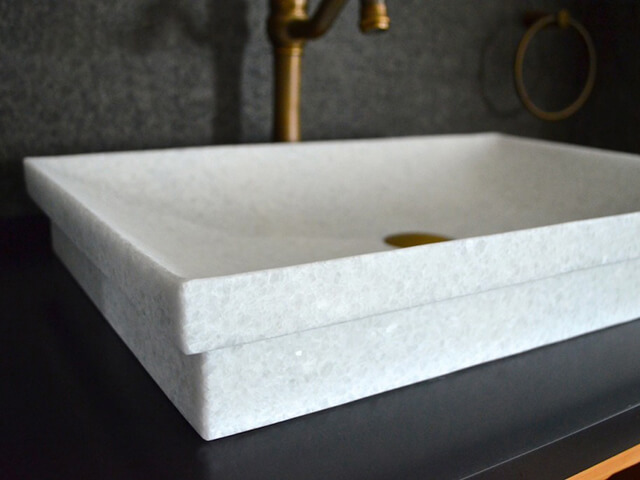 Lavabo đá trắng muối