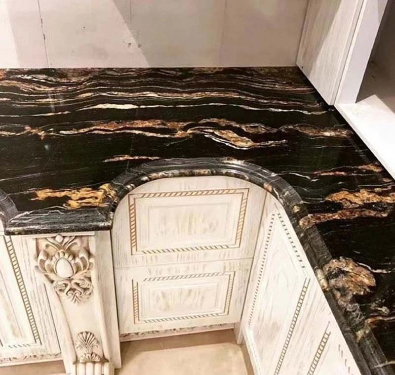 Mặt bàn bếp đá granite magma black